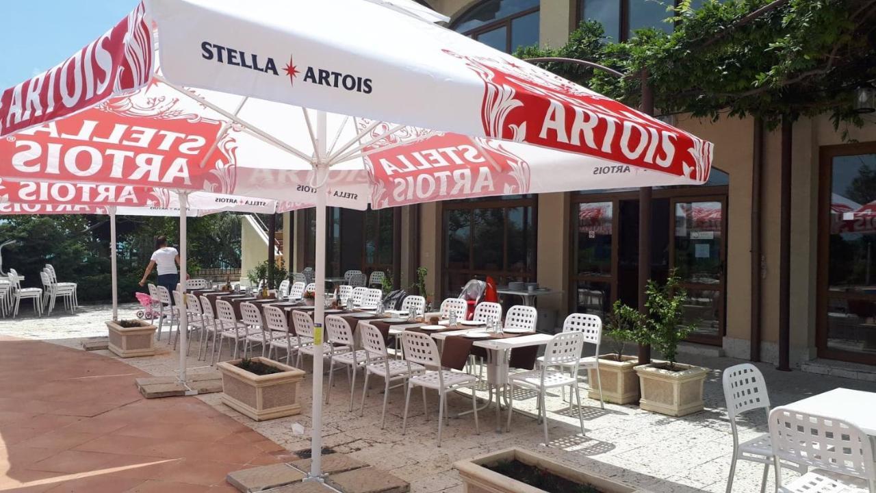 Aparthotel Romana Topola